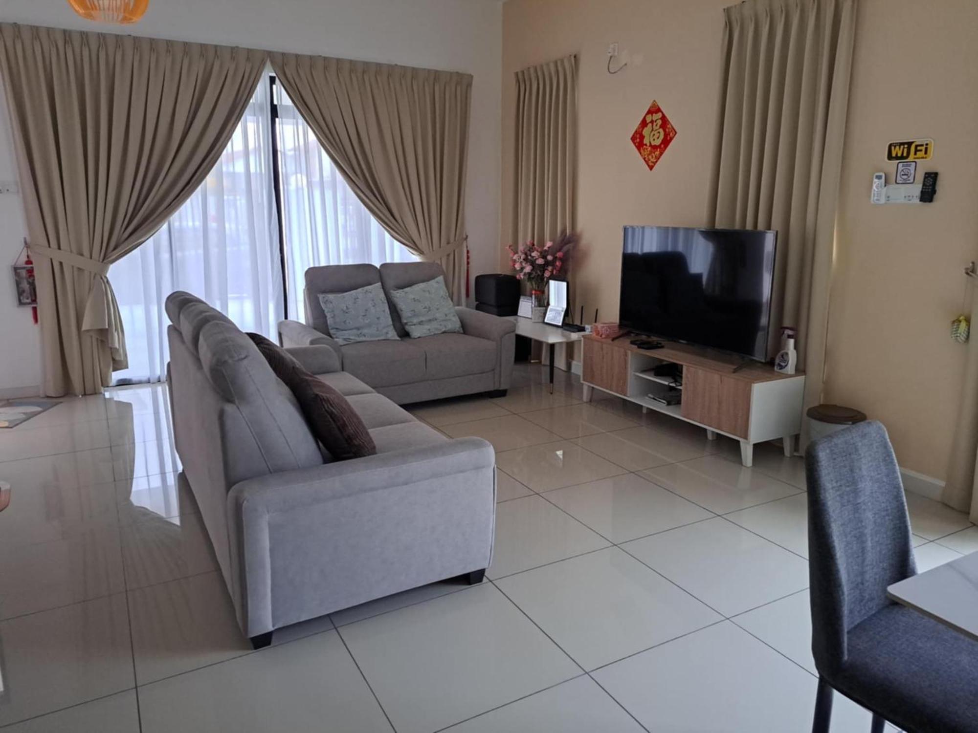 Rumah percutian E&h Corner Lot Bandar Dato Onn *